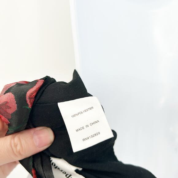 Superdown Revolve Womens Summer Floral Halter Neck Helen Open Back Top Size S - Picture 6 of 8